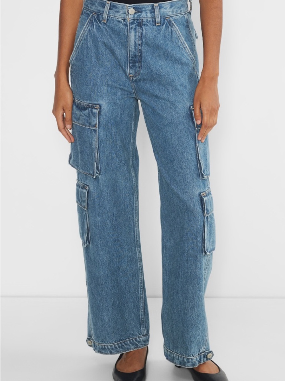 Aritzia 90’s Millie High Rise Denim Forum Medium Blue Wide-Leg Cargo Jeans